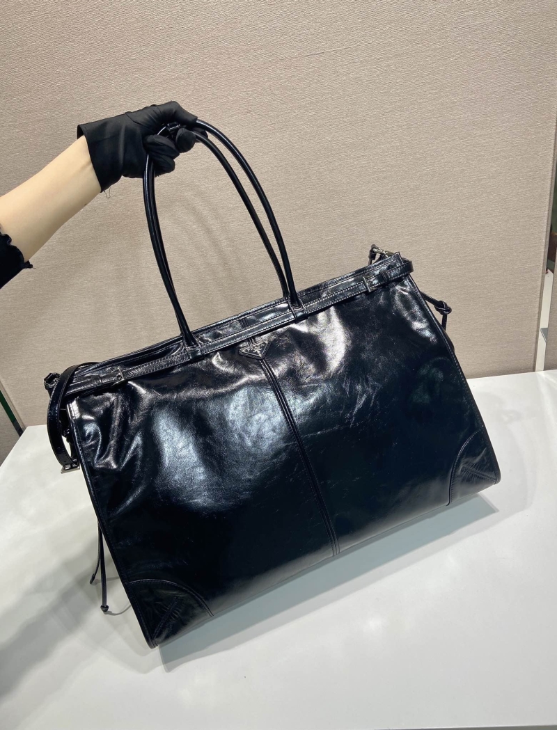 Pra*a satchel bags